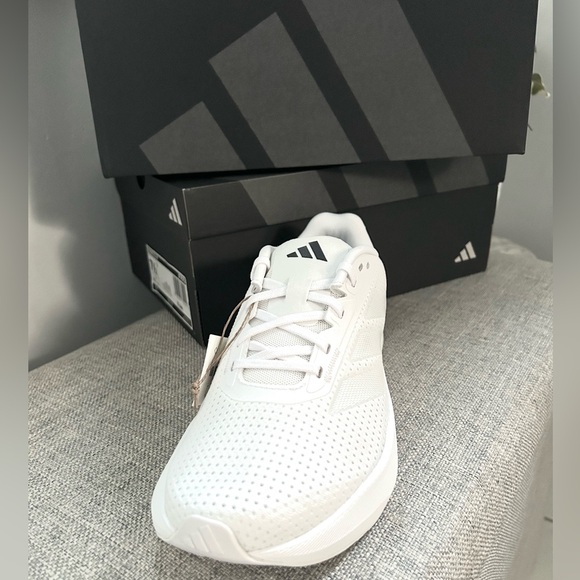 NIB Adidas Women's Running DURAMO SL SHOES - Picture 2 of 8